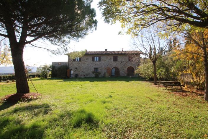 Image No.8-Ferme de 9 chambres à vendre à Chianni