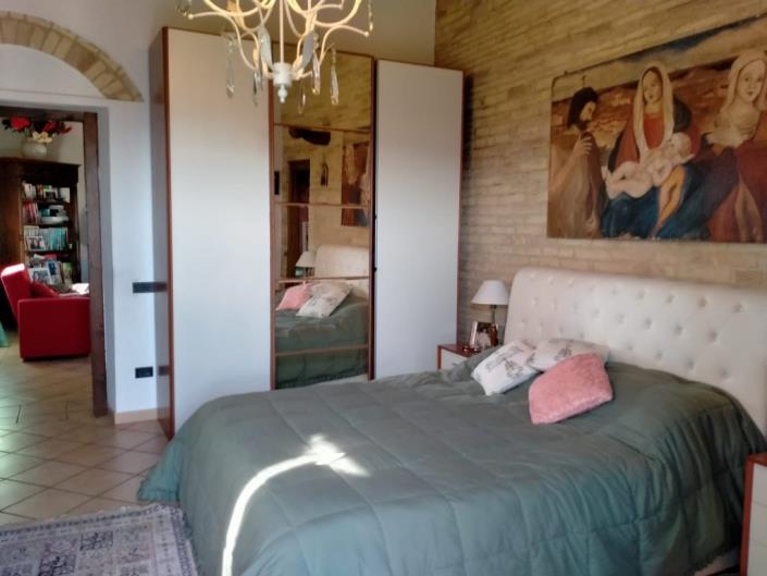 Image No.13-Ferme de 9 chambres à vendre à Chianni