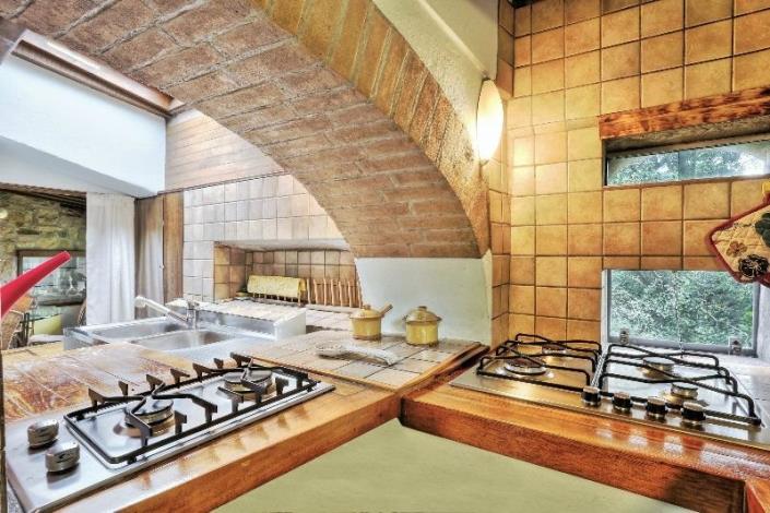 Image No.10-Ferme de 5 chambres à vendre à Volterra