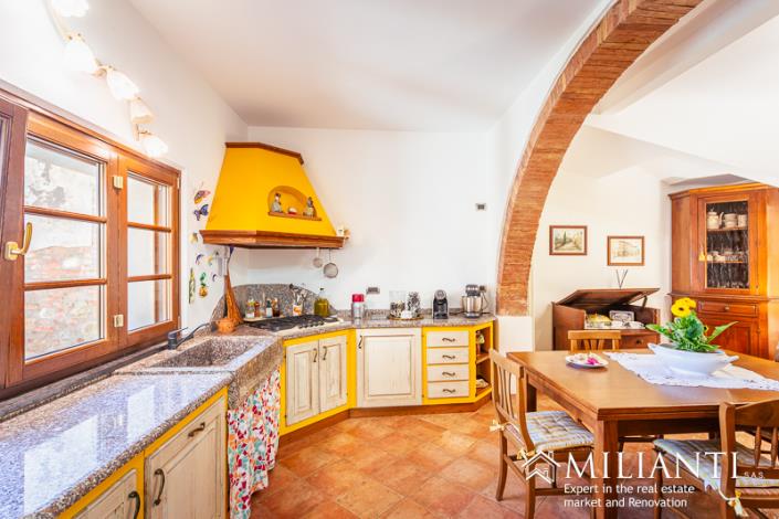 Image No.24-Maison de ville de 2 chambres à vendre à Lajatico