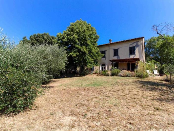 Image No.3-4 Bed Farmhouse for sale