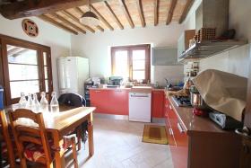 Image No.3-Appartement de 3 chambres à vendre à Volterra