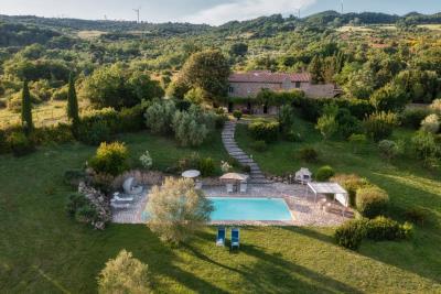 mini_EV-2020-WEB-Cinque-Cipressi--Montecatini-Val-di-Cecina-2021-0972-Modifica