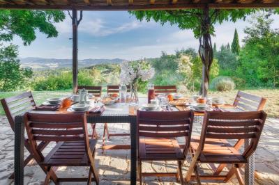 mini_EV-2020-WEB-Cinque-Cipressi--Montecatini-Val-di-Cecina-2021-3085-Modifica---Copia