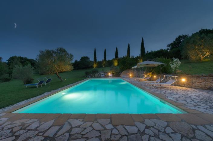 Image No.20-4 Bed Country House for sale