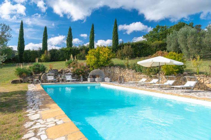 Image No.32-4 Bed Country House for sale