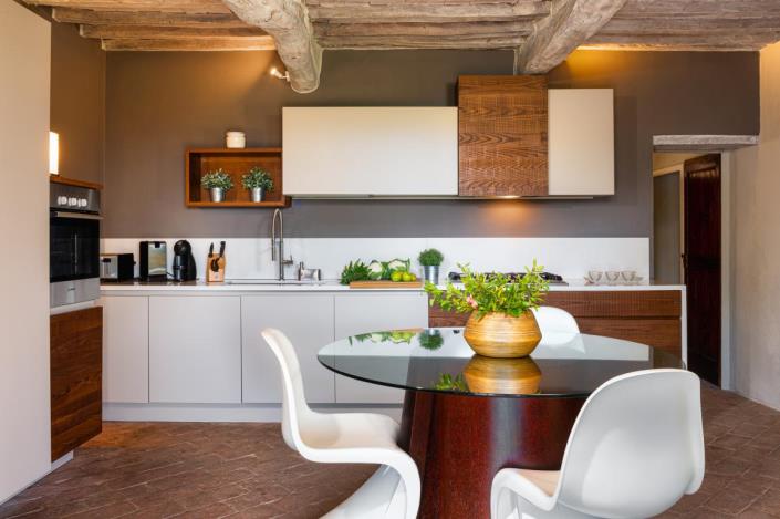 Image No.41-4 Bed Country House for sale