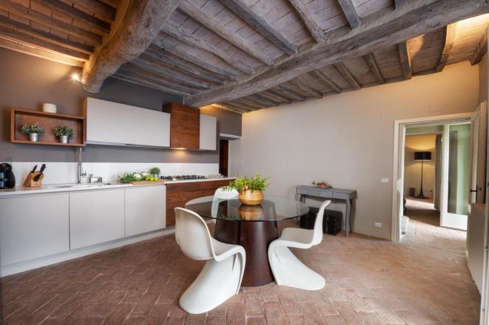 Image No.43-4 Bed Country House for sale