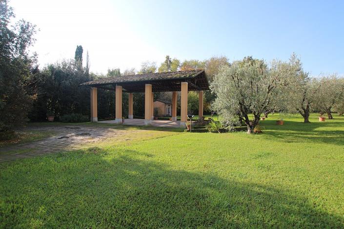 Image No.2-Villa de 5 chambres à vendre à Pontedera