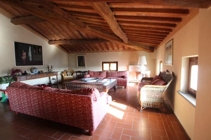 Image No.11-Villa de 5 chambres à vendre à Pontedera