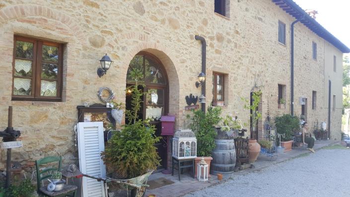 Image No.6-Ferme de 6 chambres à vendre à Volterra