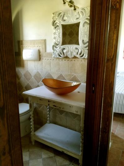 Image No.8-3 Bed Barn for sale