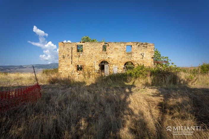 Image No.5-Farmhouse for sale