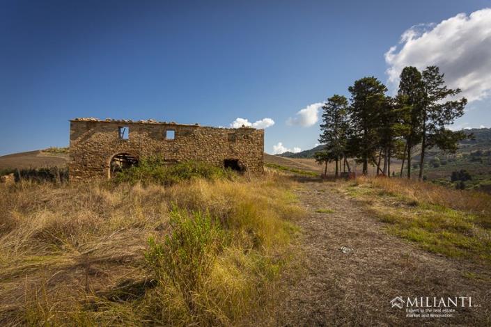 Image No.9-Farmhouse for sale
