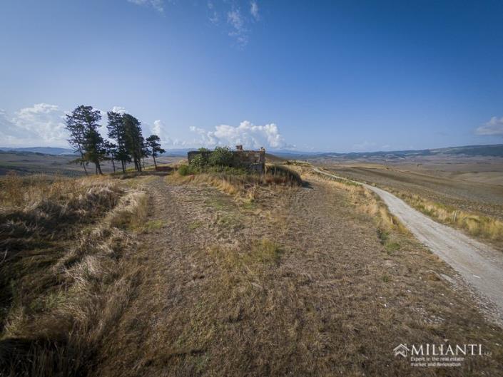 Image No.15-Farmhouse for sale