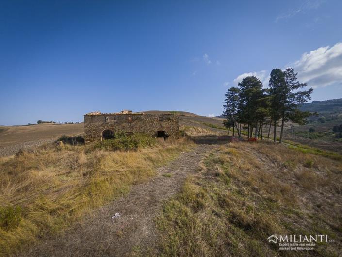 Image No.18-Farmhouse for sale