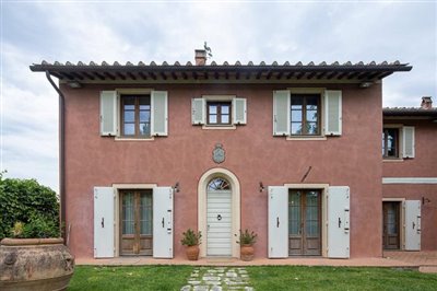 4 Bed Villa for sale