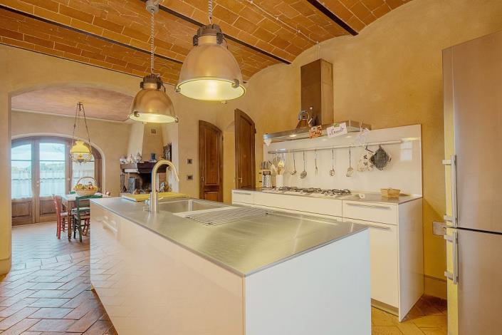 Image No.9-4 Bed Villa for sale