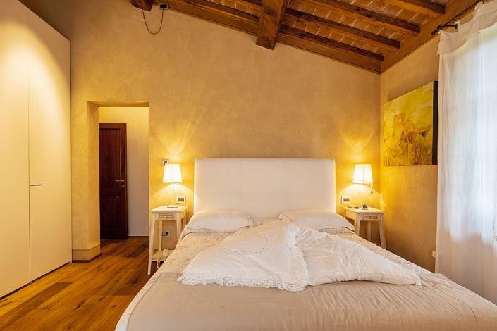 Image No.10-4 Bed Villa for sale