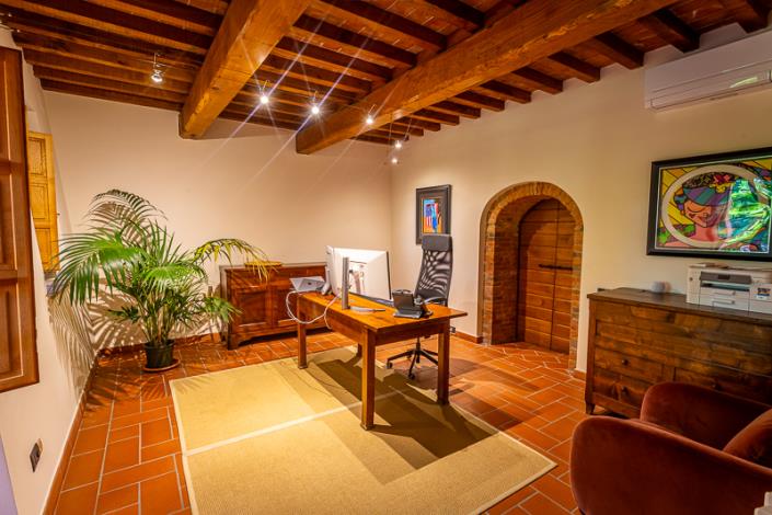 Image No.26-Ferme de 4 chambres à vendre à Palaia