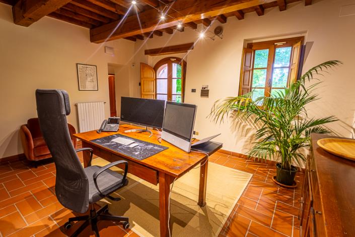 Image No.27-Ferme de 4 chambres à vendre à Palaia