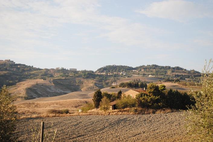 Image No.2-7 Bed Farmhouse for sale