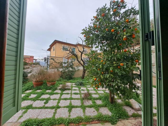 Image No.2-Maison / Villa de 6 chambres à vendre à Lajatico