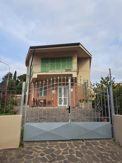 Image No.4-Maison / Villa de 6 chambres à vendre à Lajatico