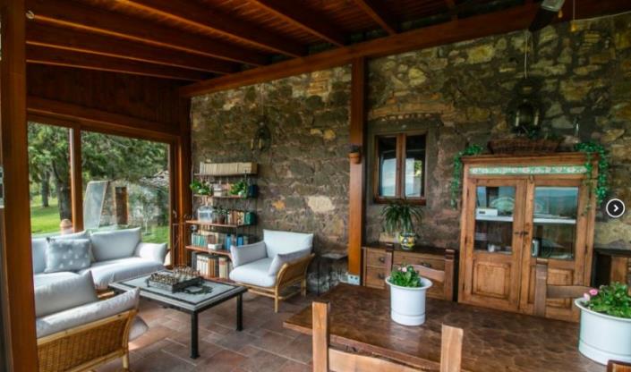 Image No.12-Maison de campagne de 4 chambres à vendre à Montecatini Val di Cecina