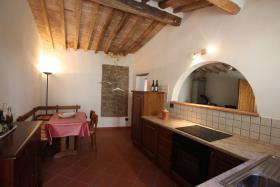 Image No.4-Appartement de 1 chambre à vendre à Montecatini Val di Cecina