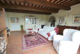 Image No.6-Appartement de 3 chambres à vendre à Volterra
