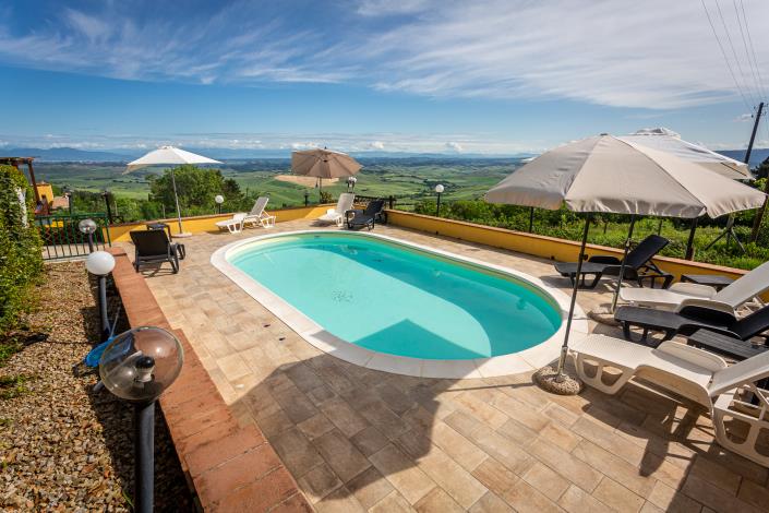 Image No.4-Maison de campagne de 3 chambres à vendre à Lajatico