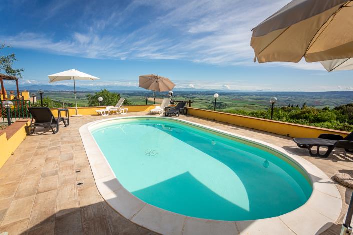 Image No.5-Maison de campagne de 3 chambres à vendre à Lajatico