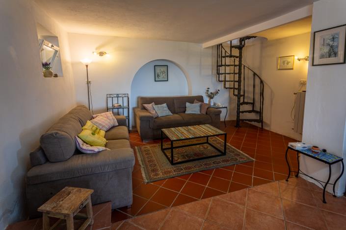 Image No.9-Maison de campagne de 3 chambres à vendre à Lajatico