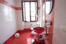 Image No.8-Appartement de 3 chambres à vendre à Volterra