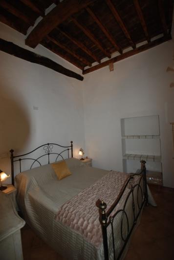 Image No.21-2 Bed Apartment for sale