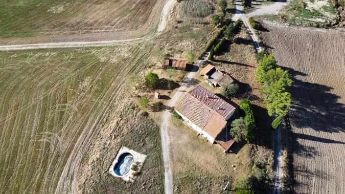 Image No.2-Maison de campagne de 6 chambres à vendre à Volterra