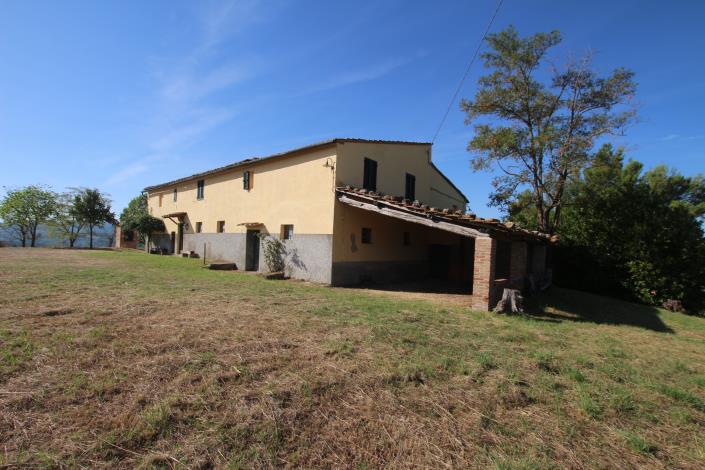 Image No.7-Maison de campagne de 6 chambres à vendre à Volterra
