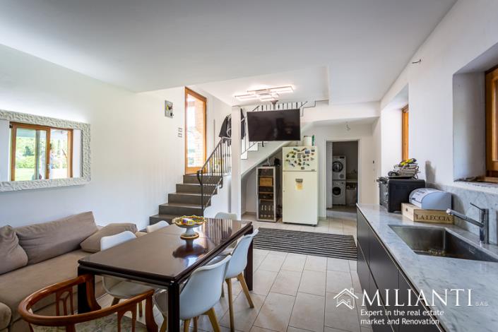 Image No.10-2 Bed Country House for sale