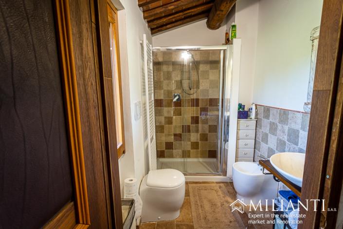 Image No.17-2 Bed Country House for sale