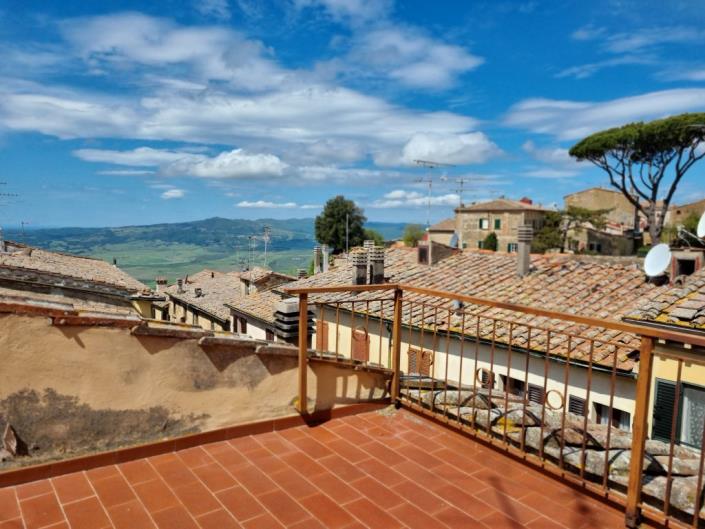 Image No.1-Maison de ville de 5 chambres à vendre à Volterra