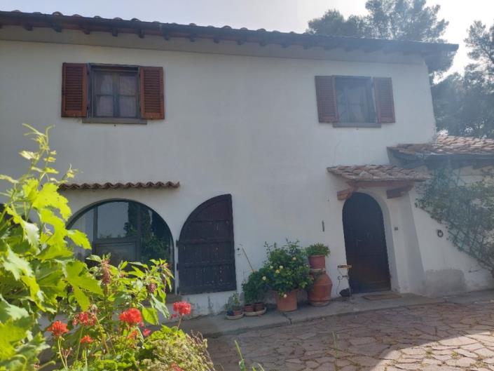 Image No.3-Ferme de 4 chambres à vendre à Volterra