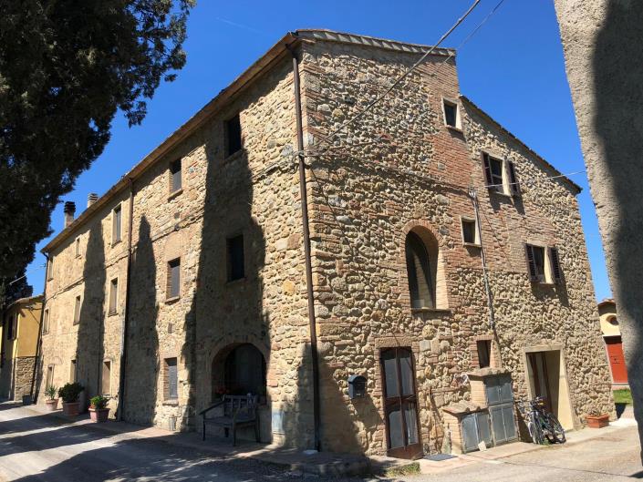 Image No.1-Jumelé de 4 chambres à vendre à Volterra