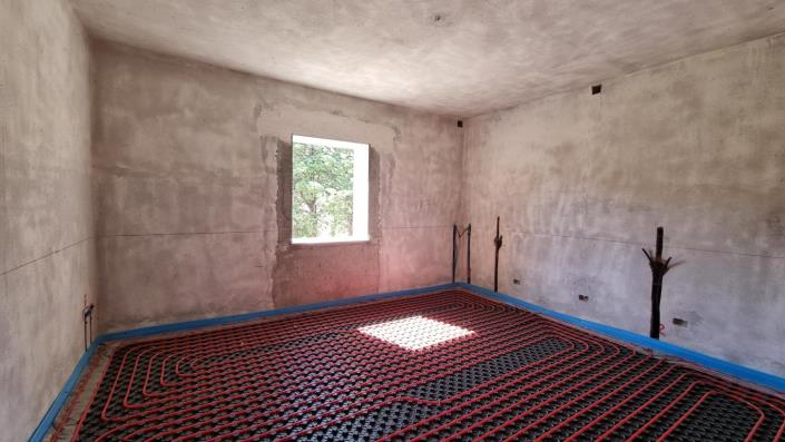 Image No.10-Maison de campagne de 3 chambres à vendre à Pomarance