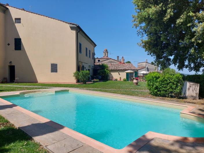 Image No.2-Appartement de 2 chambres à vendre à Terricciola