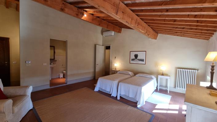 Image No.10-Appartement de 2 chambres à vendre à Terricciola