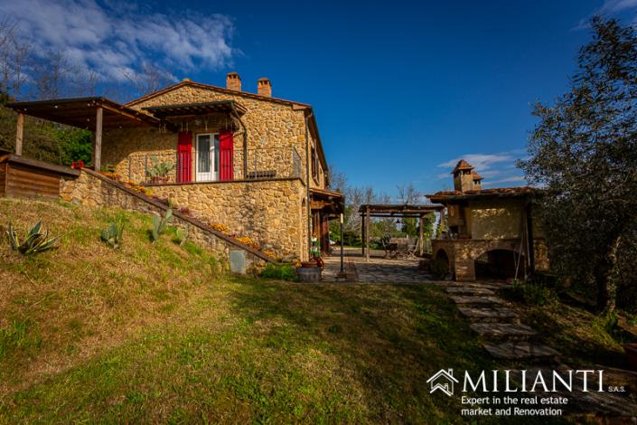 Image No.5-Maison de campagne de 3 chambres à vendre à Volterra