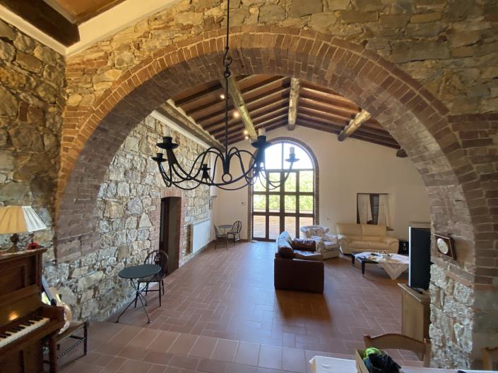 Image No.18-Ferme de 7 chambres à vendre à Castelnuovo di Val di Cecina