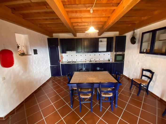 Image No.10-5 Bed Farmhouse for sale