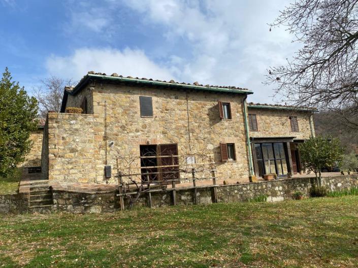 Image No.5-5 Bed Farmhouse for sale